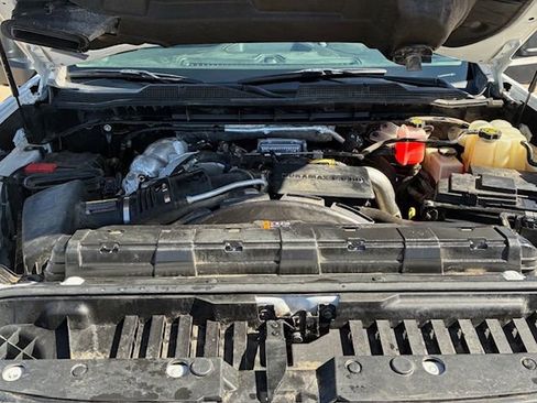 Used 2022 Chevrolet Silverado 2500 LT w/ Fleet Comfort Package image 6