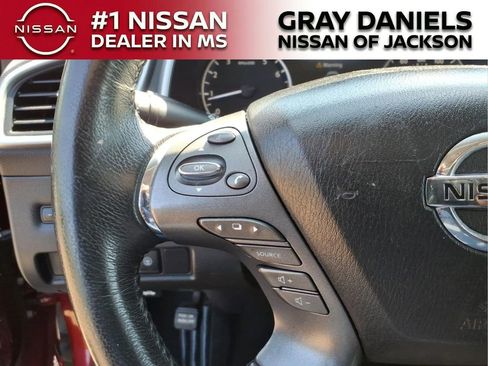 Used 2020 Nissan Murano SV FWD image 13