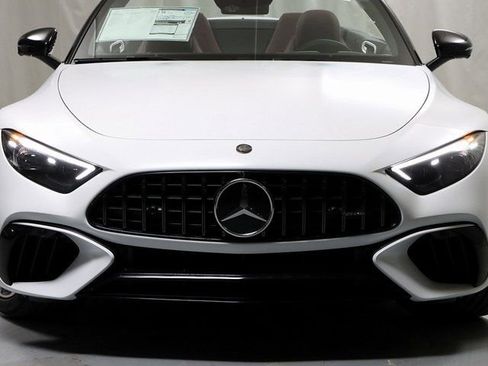 New 2026 Mercedes-Benz SL 63 AMG 4MATIC image 6