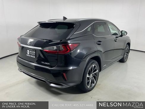 Used 2017 Lexus RX 450h AWD w/ Luxury Package image 6