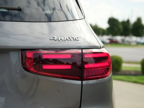 Used 2026 Mercedes-Benz GLB 250 4MATIC image 15