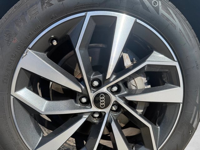 Used 2023 Audi Q5 2.0T Premium Plus AWD/4WD image 28