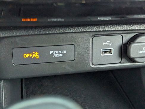 Certified 2024 Honda Civic Sport image 26