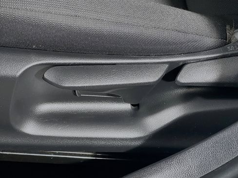 Used 2024 Toyota Corolla LE image 16