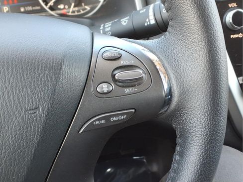 Certified 2024 Nissan Murano SV w/ SV Midnight Edition Package AWD/4WD image 18