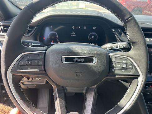 New 2026 Jeep Grand Cherokee L Limited AWD/4WD image 20