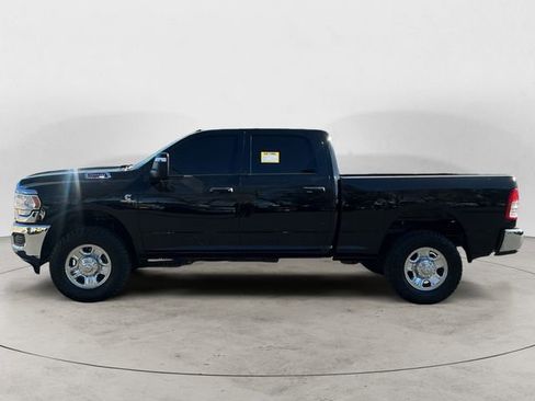 Used 2023 RAM 2500 Tradesman AWD/4WD image 2
