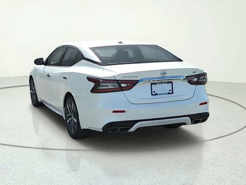 Used 2019 Nissan Maxima 3.5 SV w/ Floor Mat Group FWD image 4