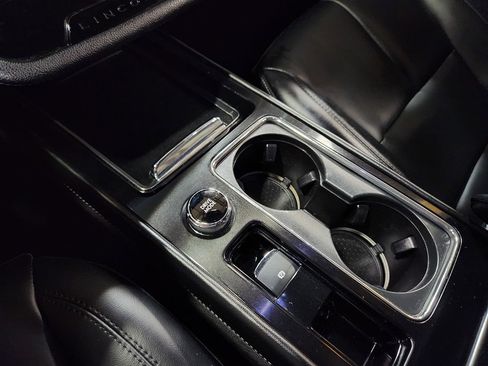 Used 2022 Lincoln Corsair FWD image 38