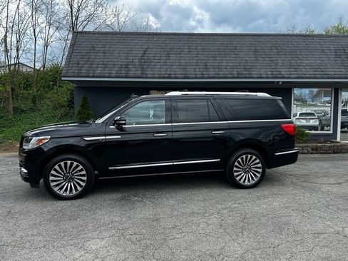Used 2019 Lincoln Navigator L Reserve image 6