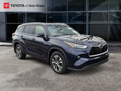 Used 2022 Toyota Highlander XLE