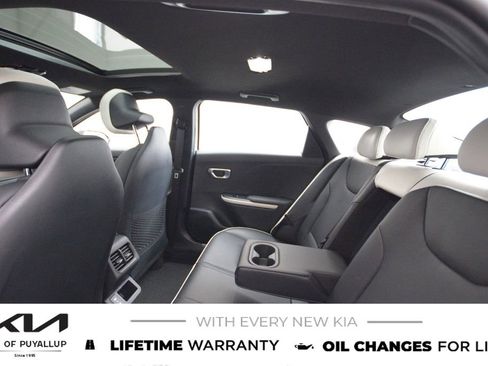 New 2025 Kia K4 GT-Line Turbo image 12