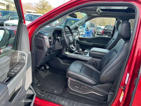 Certified 2023 Ford F150 Lariat w/ Equipment Group 502A High image 17