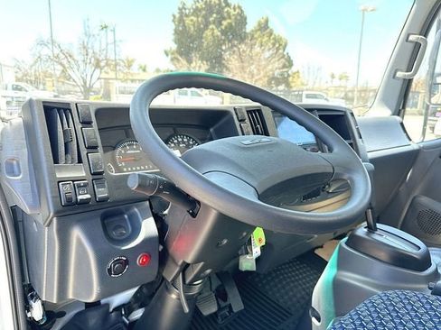 New 2024 Chevrolet Low Cab Forward image 10