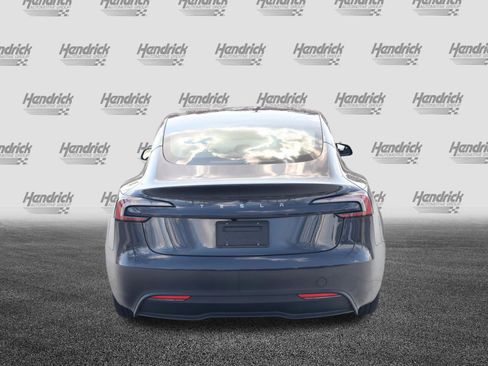 Used 2025 Tesla Model 3 image 9