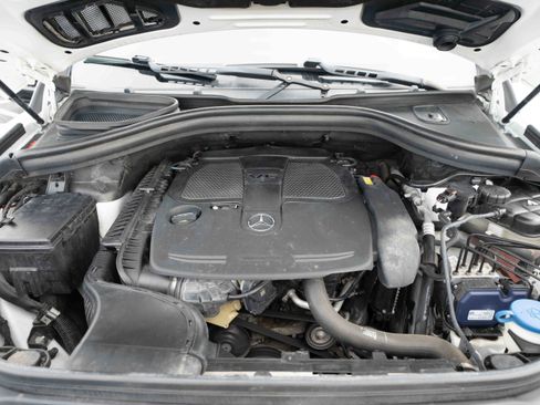 Used 2018 Mercedes-Benz GLE 350 4MATIC image 32