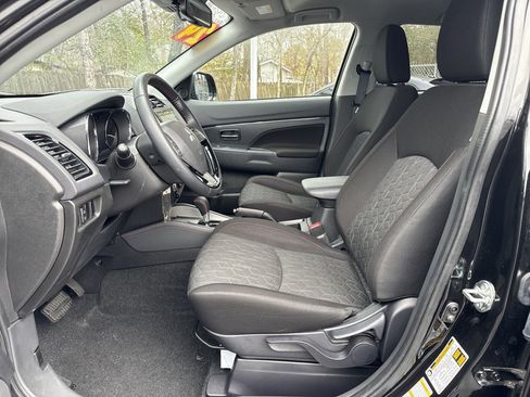 Used 2024 Mitsubishi Outlander Sport LE image 19