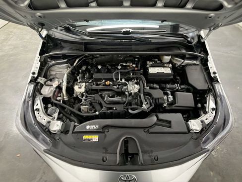 Used 2025 Toyota Corolla SE FWD image 27