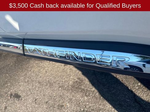 New 2026 Nissan Pathfinder Platinum AWD/4WD image 33