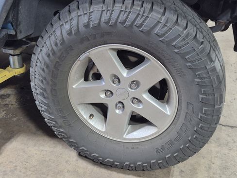 Used 2017 Jeep Wrangler Sport w/ Quick Order Package 24S image 26