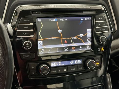 Used 2018 Nissan Maxima Platinum image 26