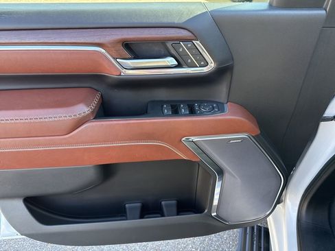 Used 2024 GMC Sierra 2500 Denali Ultimate w/ Max Trailering Package image 17