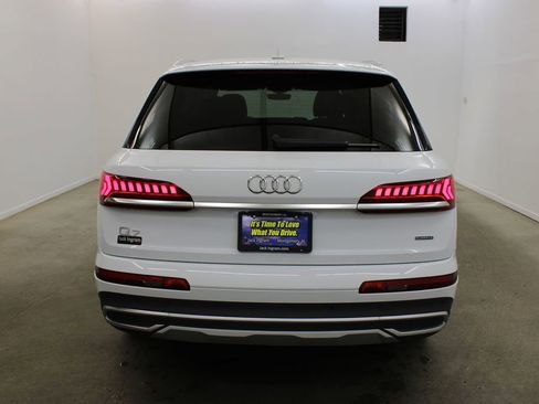 Used 2023 Audi Q7 2.0T Premium Plus w/ Premium Plus Package AWD/4WD image 4