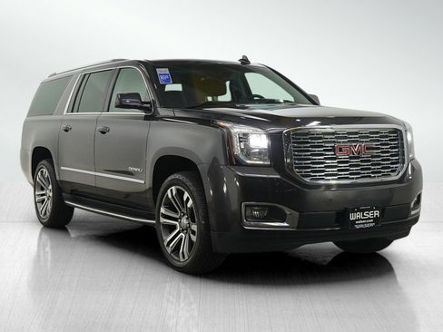 Used 2018 GMC Yukon XL Denali w/ Open Road Package image 7