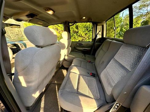 Used 2003 Ford F150 SuperCrew 2WD image 8