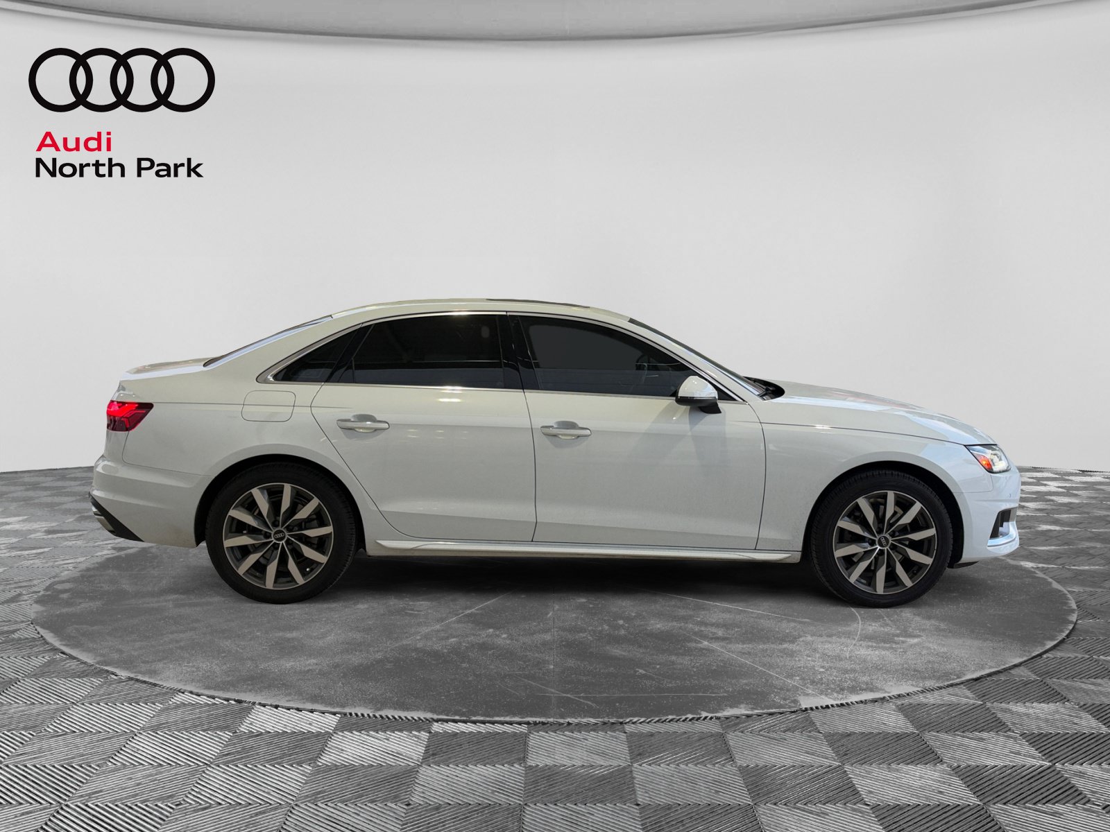 Used 2022 Audi A4 2.0T Premium w/ Convenience Package AWD/4WD image 6