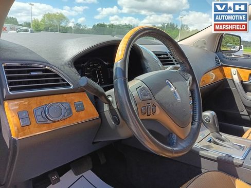 Used 2011 Lincoln MKX AWD w/ 102A Rapid Spec Order Code image 20