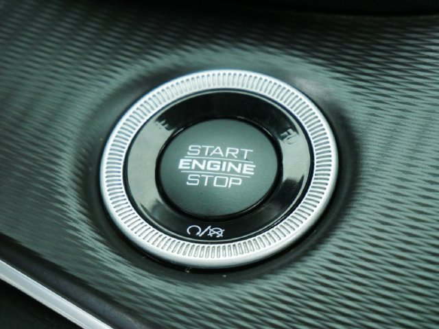 Used 2023 Jeep Grand Cherokee L Laredo AWD/4WD image 27