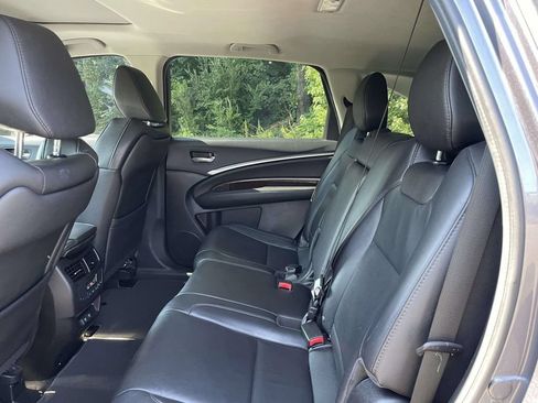 Used 2020 Acura MDX SH-AWD image 12