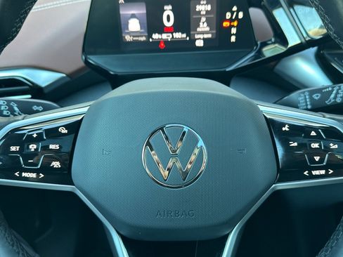 Certified 2022 Volkswagen ID.4 Pro S image 25