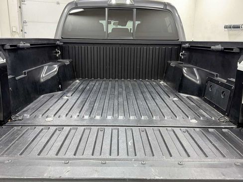Certified 2022 Toyota Tacoma SR w/ SR Convenience Package RWD image 27
