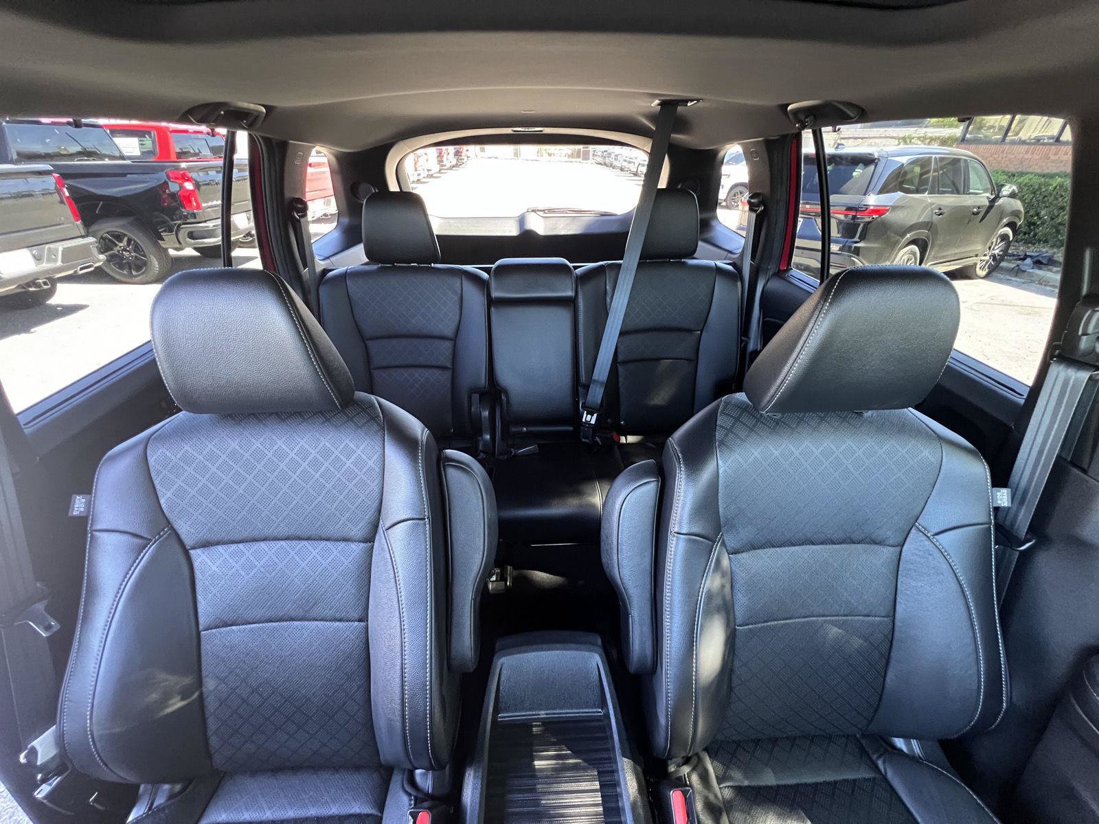 Used 2023 Honda Passport Elite image 38