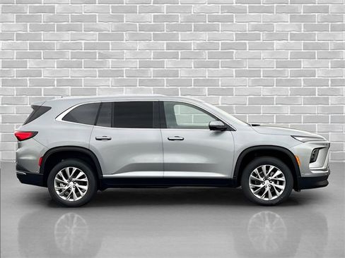 New 2025 Buick Enclave Preferred w/ Power Package image 8