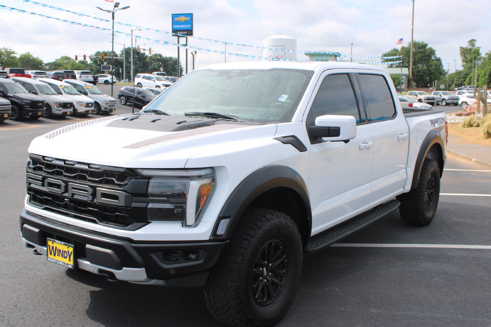 Used 2025 Ford F150 Raptor AWD/4WD image 4