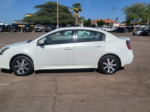 Used 2012 Nissan Sentra 2.0 SR w/ Special Edition Pkg FWD image 5