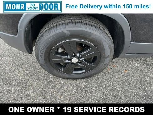 Used 2019 Chevrolet Trax LT w/ LT Convenience Package image 9