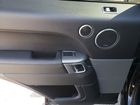 Used 2021 Land Rover Range Rover Sport SE image 13