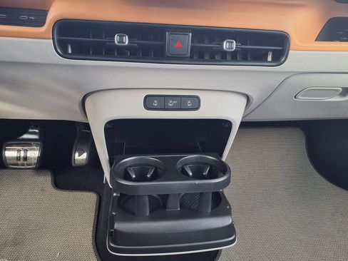 New 2025 Volkswagen ID. Buzz 1st Edition image 59