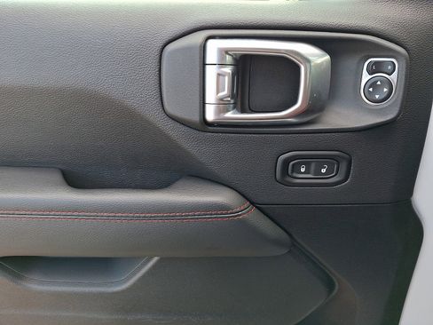 Used 2023 Jeep Wrangler Unlimited Rubicon 392 image 12