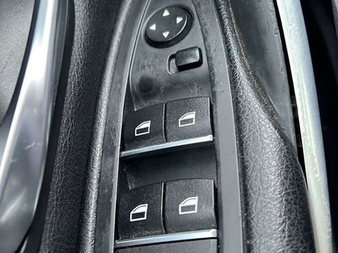 Used 2017 BMW 320i xDrive Sedan image 20