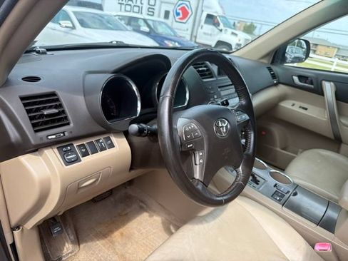 Used 2008 Toyota Highlander Sport AWD/4WD image 14
