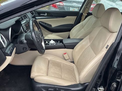 Used 2019 Nissan Maxima Platinum w/ Sport Mat Group image 5