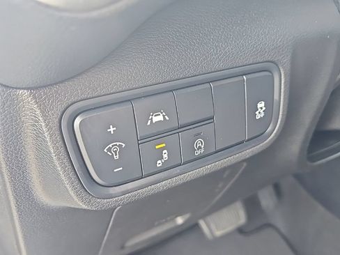 Used 2022 Kia Soul LX w/ Technology Package FWD image 13