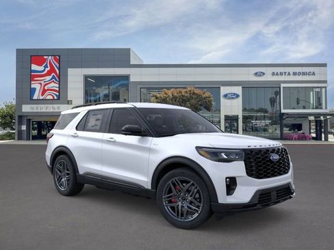 New 2026 Ford Explorer ST-Line RWD image 7