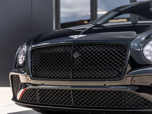 Used 2023 Bentley Continental GT Mulliner AWD/4WD image 17