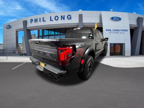 Certified 2025 Ford F150 Raptor w/ Equipment Group 803A Raptor R AWD/4WD image 5